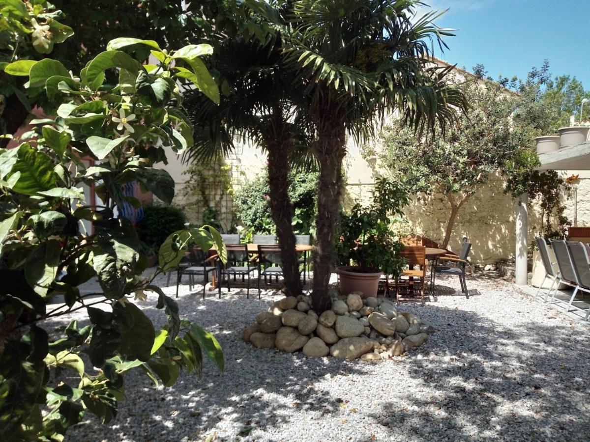 L'Orangeraie Bed & Breakfast Elne Exterior photo